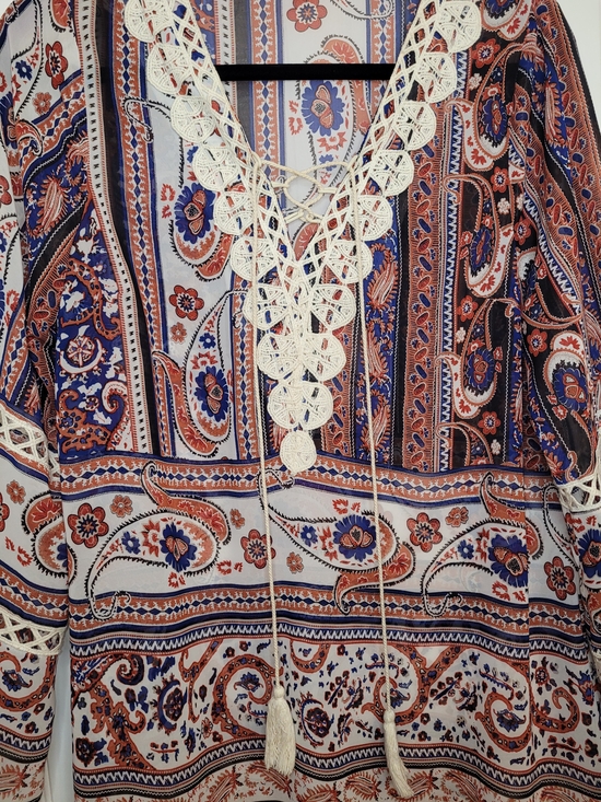 Umgee Boho Blue, Rust & Cream Paisley Peasant Lace-Up Top with Crochet Size S - Picture 4 of 6